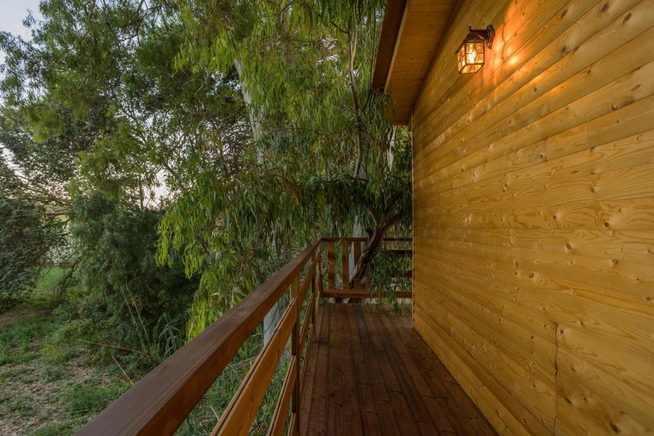 River Treehouse Laganas Exterior foto